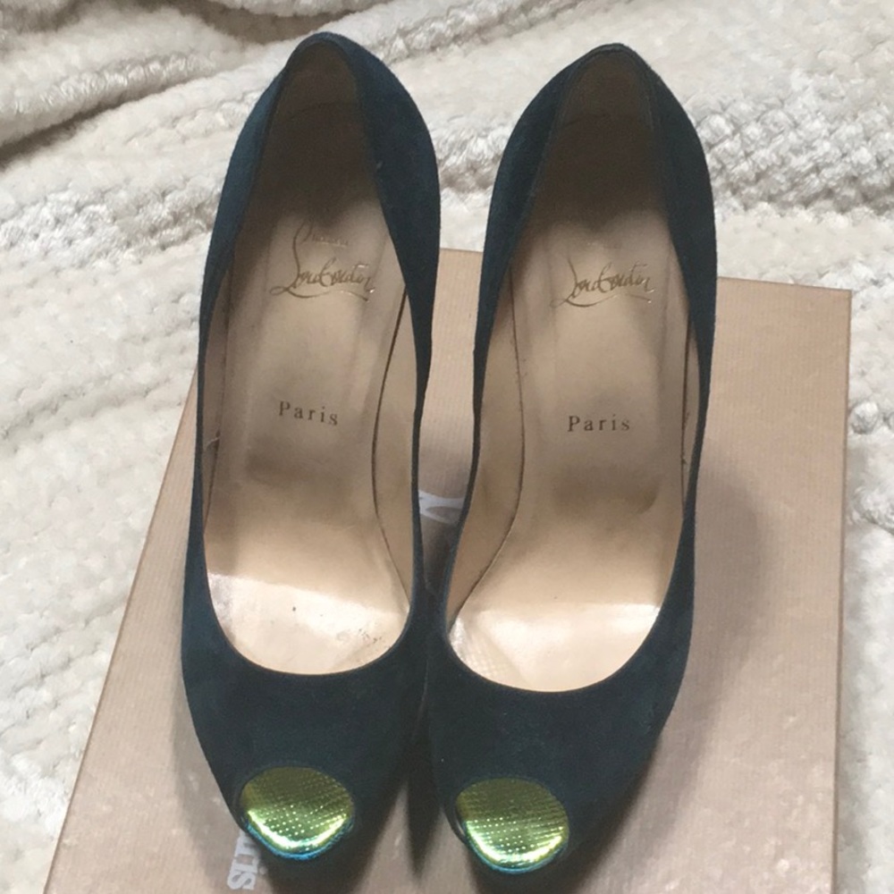 Christian Louboutin 150 platform peep toes
